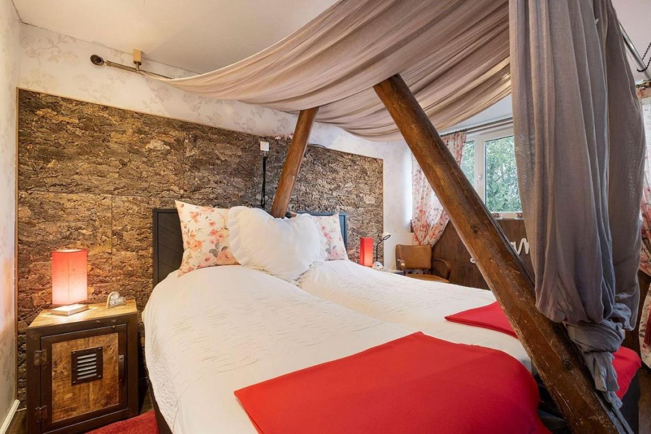 Bij Aquamarijn Bed & Breakfast Stieltjeskanaal Oda fotoğraf
